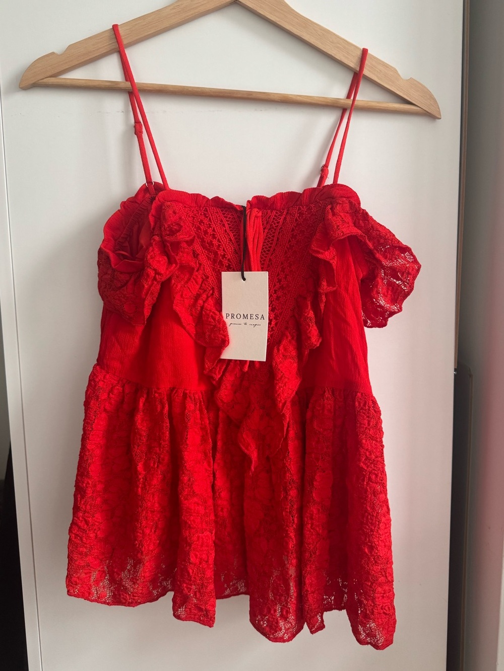 New w/Tags Promesa Red Lace Ruffle Spaghetti Strap Camisole